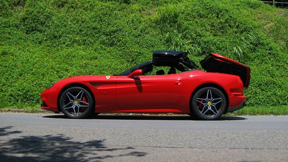 有驚喜 Ferrari California T Handling Speciale