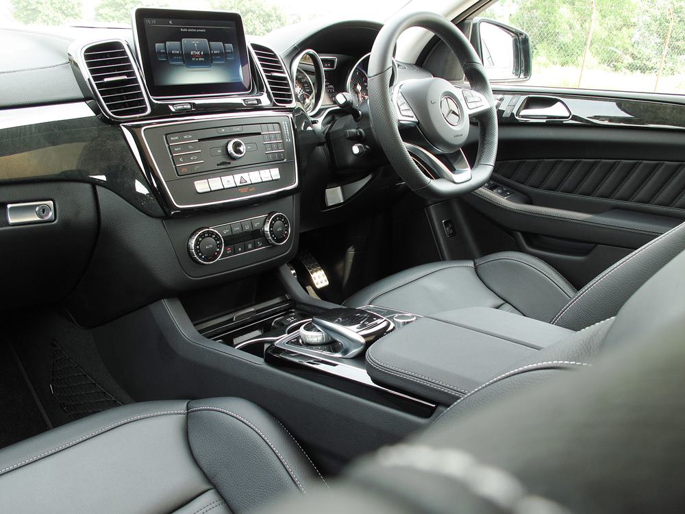 核彈頭 Mercedes-Benz GLE 450 AMG Coupé