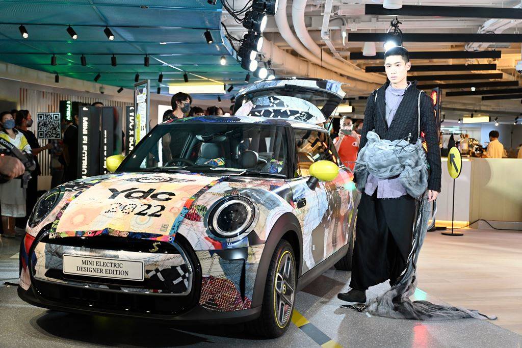 汽車 X 潮流時裝的化學作用