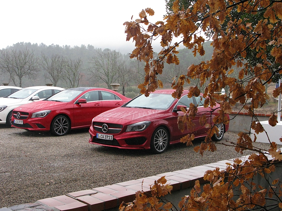 法國首試 - Mercedes-Benz CLA