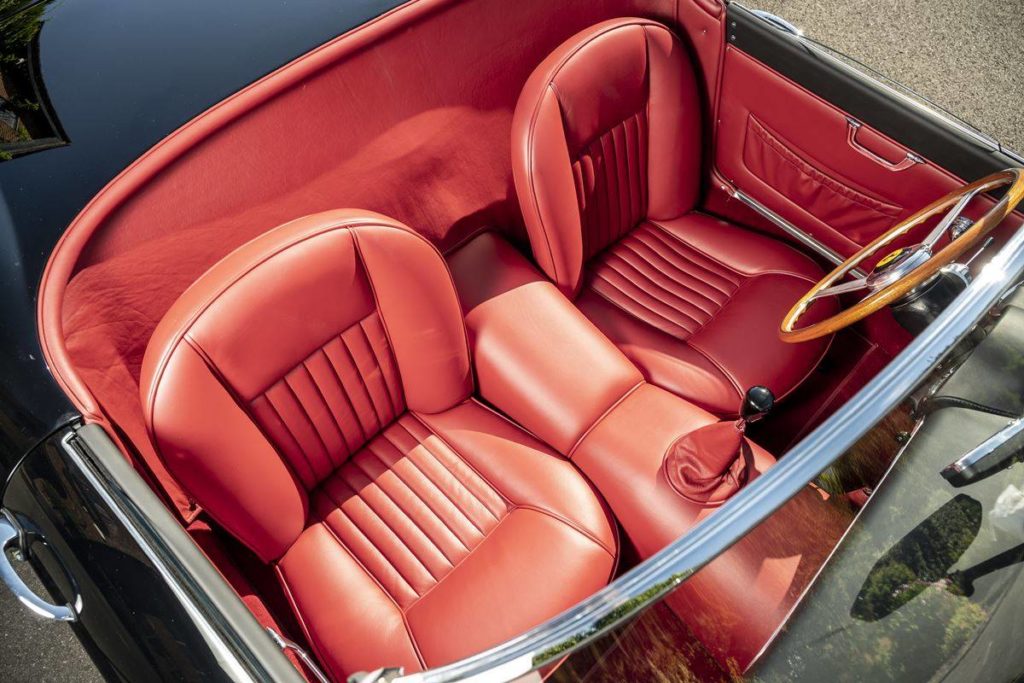 法拉利 250 GT California Spyder 復刻版