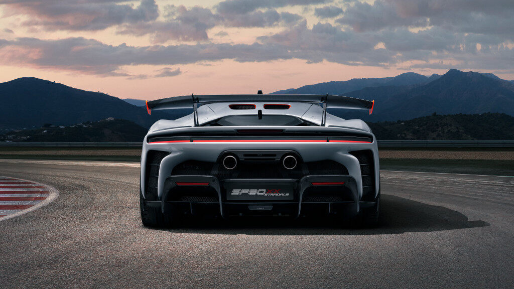 法拉利 SF90 XX Stradale 及 SF90 XX Spider 同時亮相