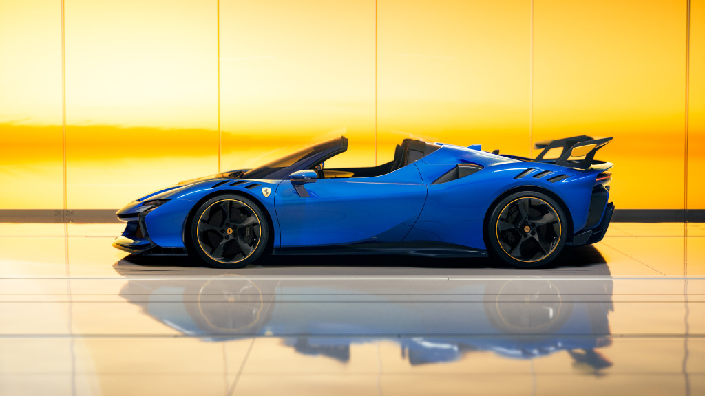 法拉利 SF90 XX Stradale 及 SF90 XX Spider 同時亮相