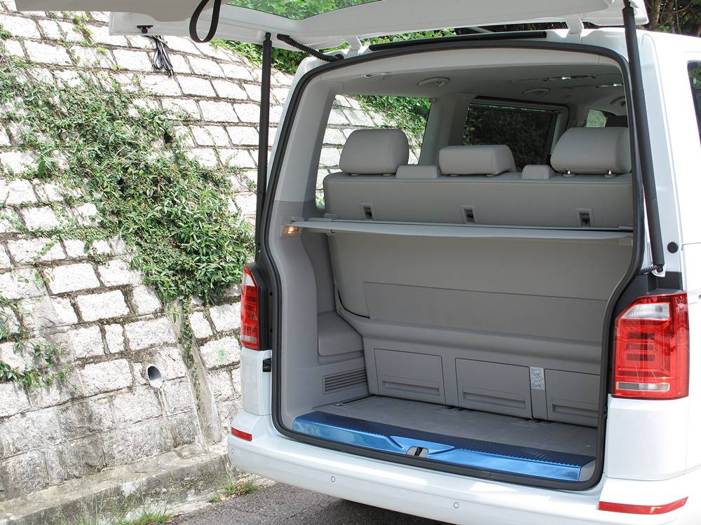流動會議室 Volkswagen Multivan Kombi Premium