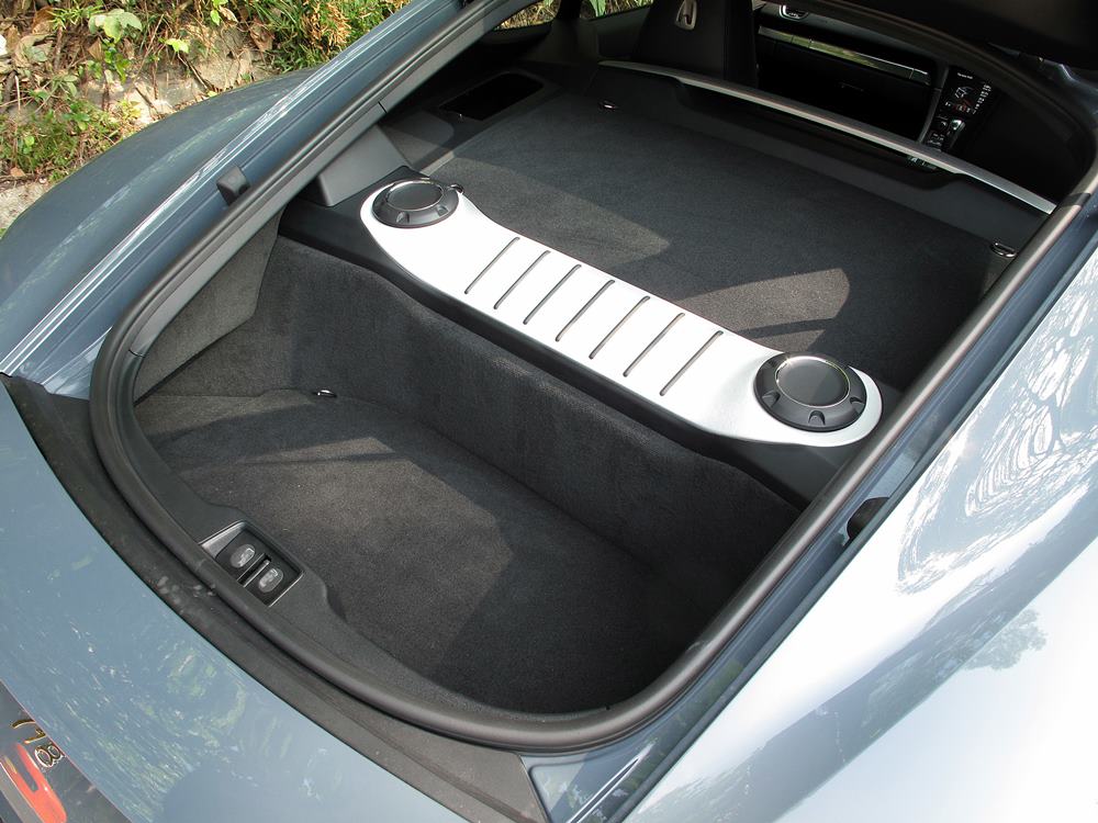 渦輪始動 Porsche 718 Cayman S