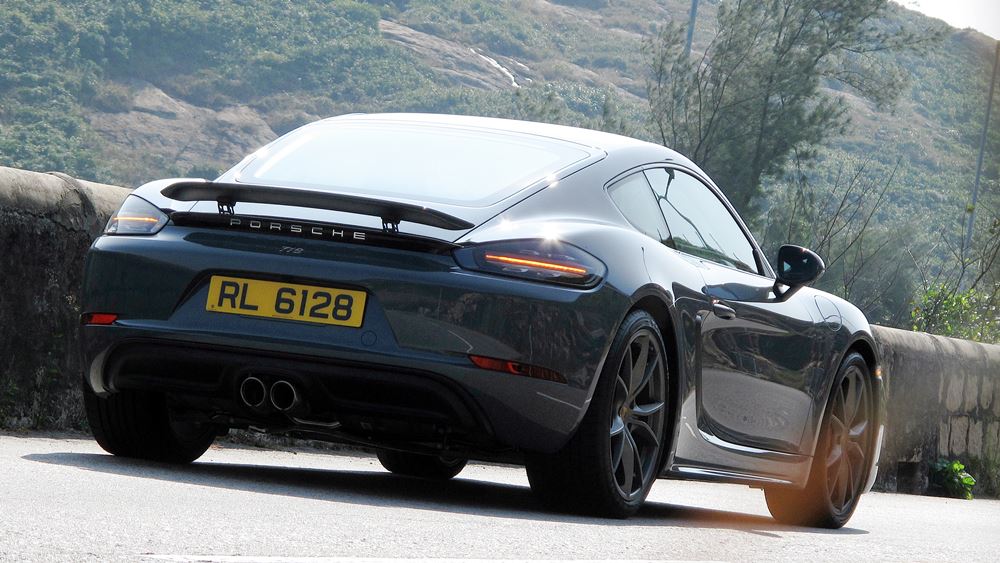 渦輪始動 Porsche 718 Cayman S