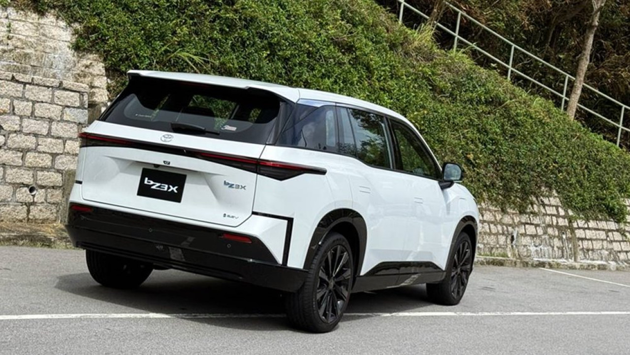 測試香港右軚版 Toyota bZ3X