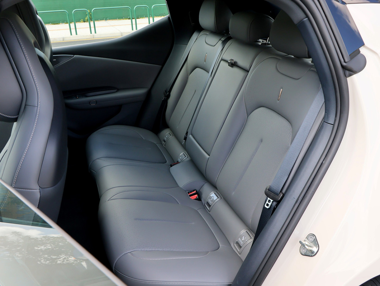 濠江電動新貴  Lynk & Co Z20