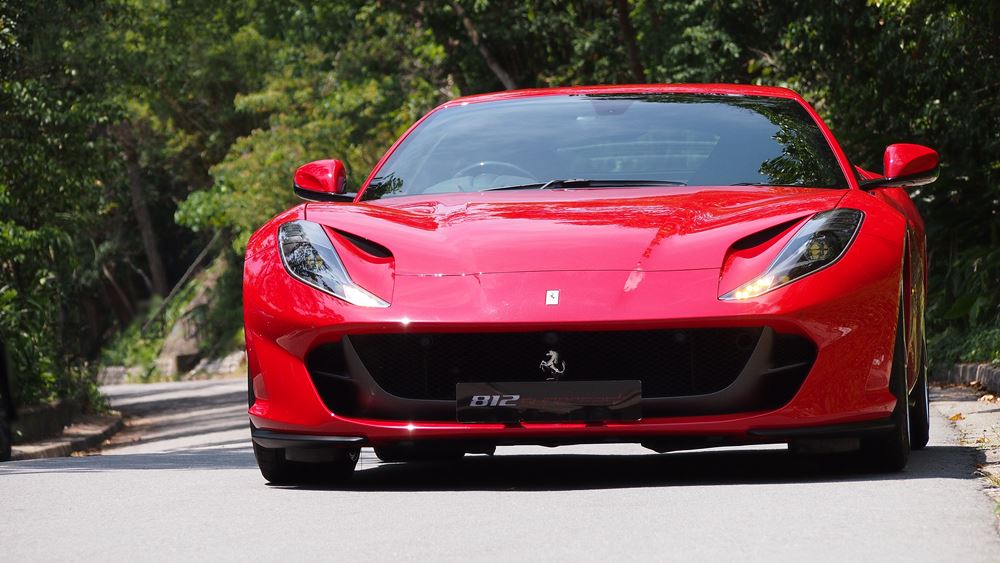 火熱辣馬 Ferrari 812 Superfast