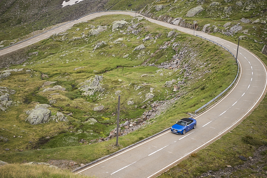 熱血的天空 - 2014 Audi RS5 Cabriolet