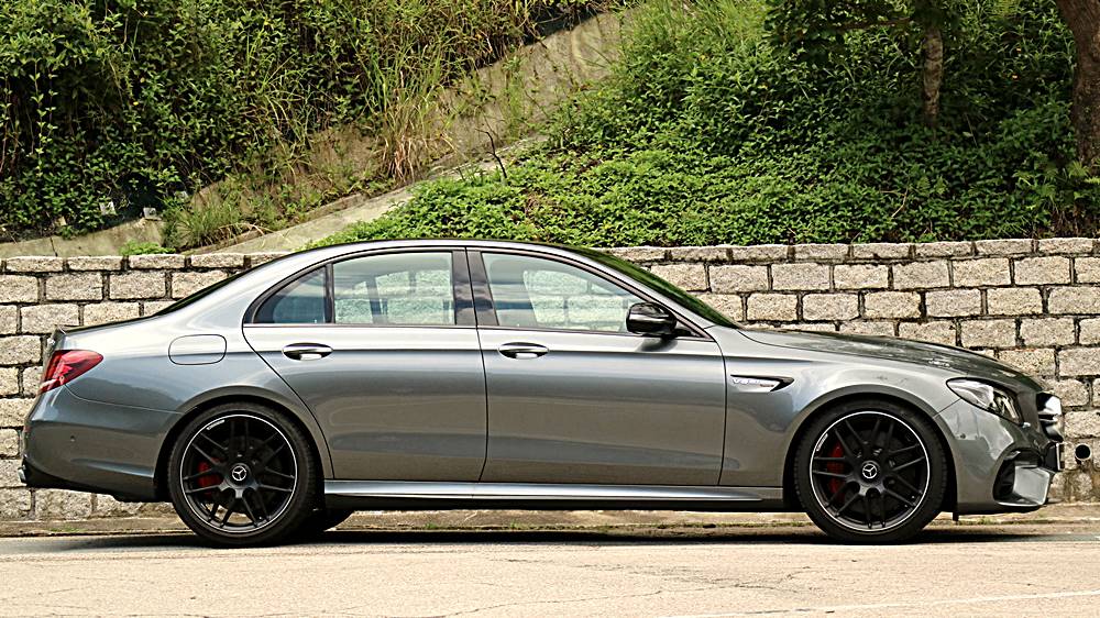 熱血跑房 Mercedes-AMG E 63 S 4Matic Sedan