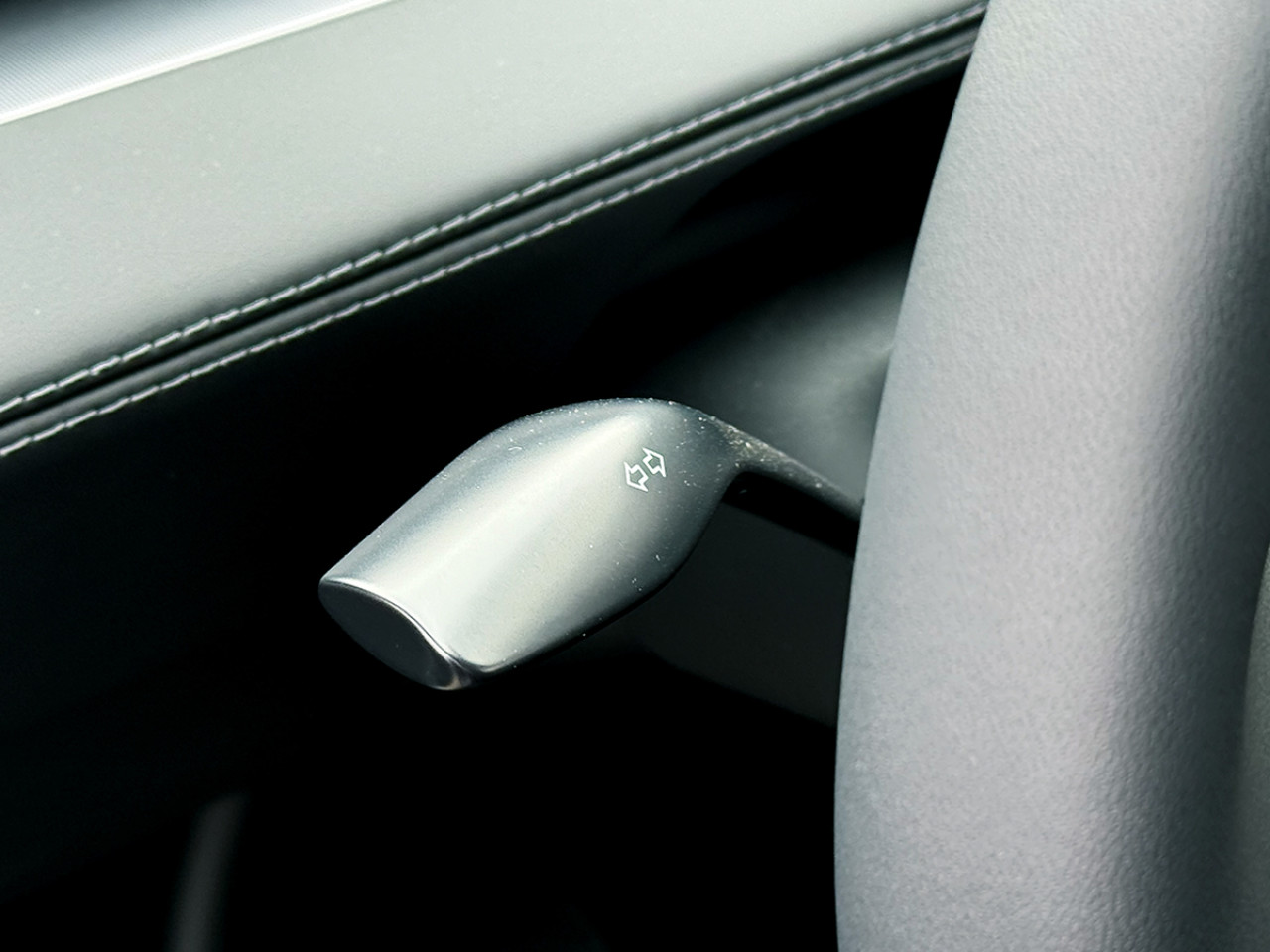 率先體驗左軚新版 Tesla Model Y