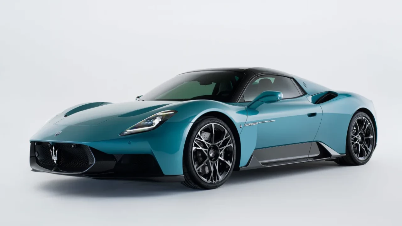 瑪莎拉蒂 MCPURA 首度亮相