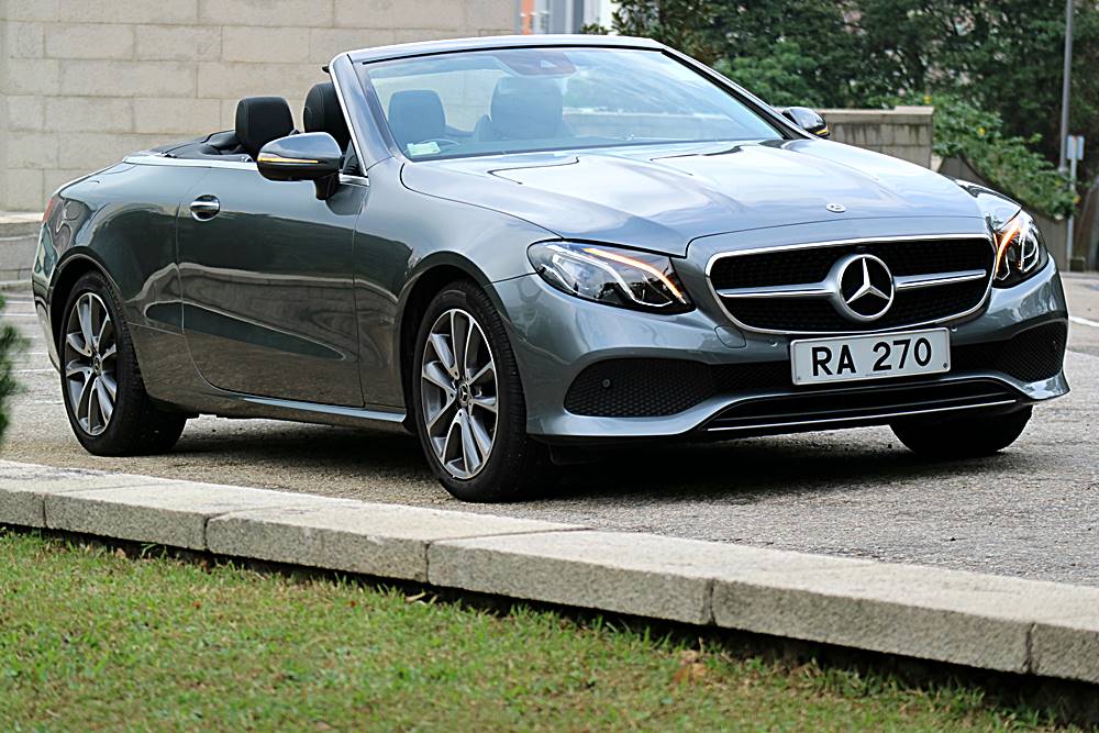 男人的浪漫 Mercedes-Benz E 300 Cabriolet