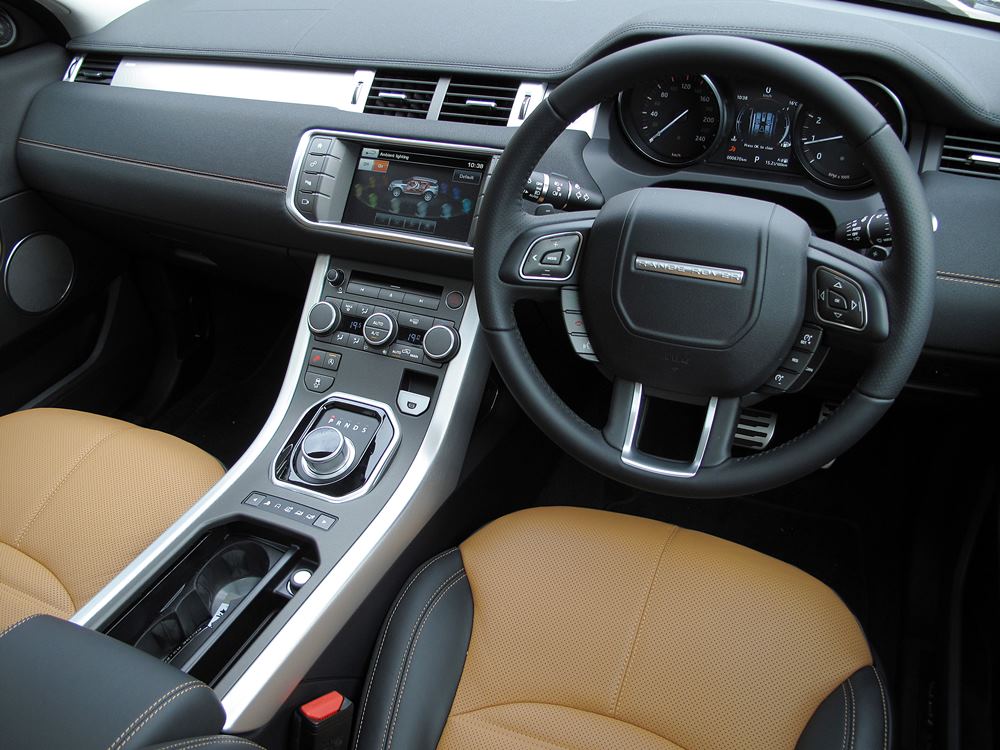 石林英豪 Range Rover Evoque HSE Dynamic