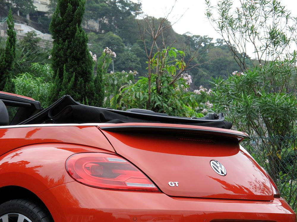 笑住揸 Volkswagen Beetle Cabriolet 1.4 TSI