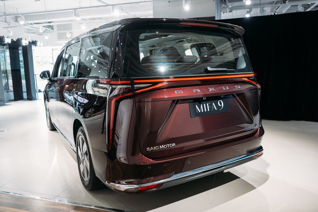 純電動7座豪華MPV—Maxus MIFA 9