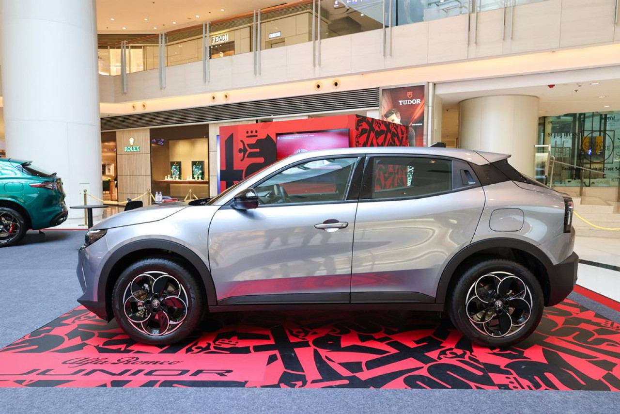 純電愛快 Alfa Romeo Junior