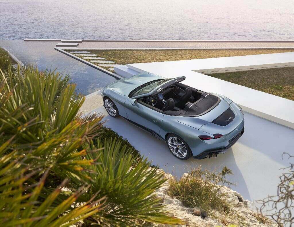 美麗開篷Ferrari Roma Spider