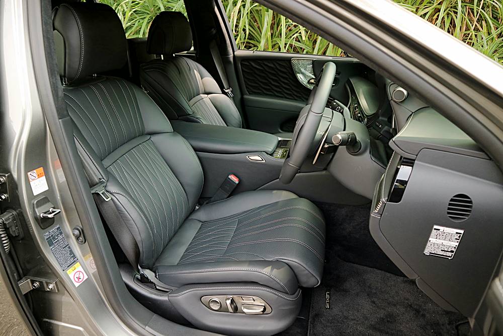 舒服到一個點 Lexus LS500h Premium