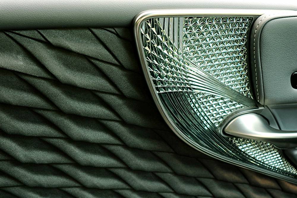 舒服到一個點 Lexus LS500h Premium