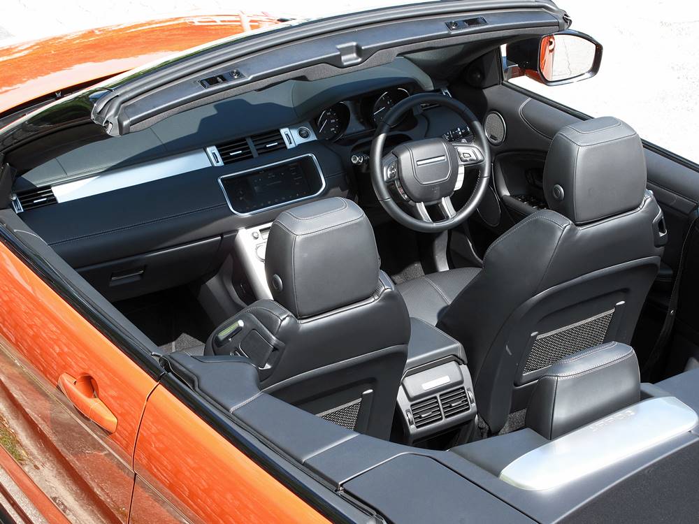 苦候四年 Range Rover Evoque Convertible