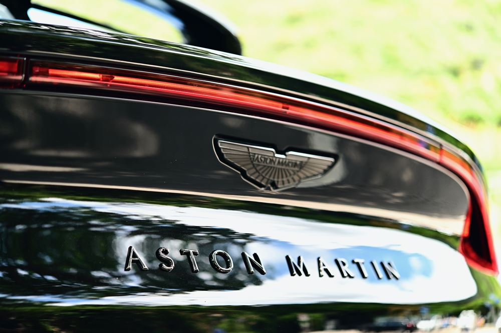 英式豪情 Aston Martin DBX