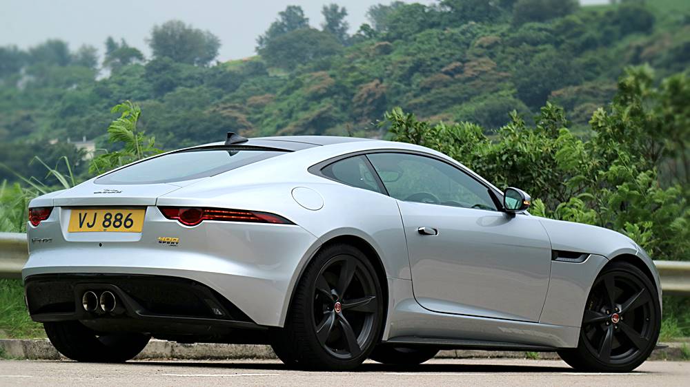 被馴化的傲慢 Jaguar F-Type 400 Sport Coupé