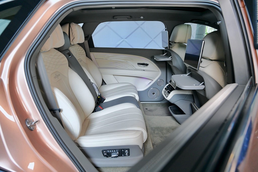 賓利Bentayga長軸距版公布售價