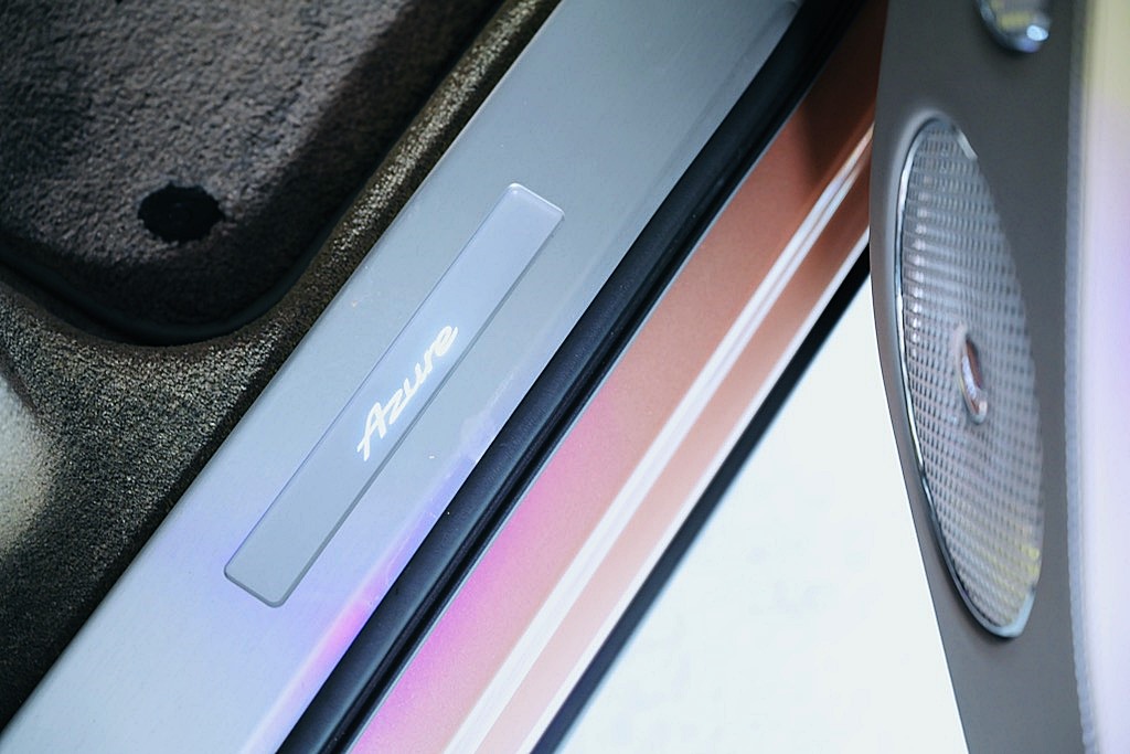 賓利Bentayga長軸距版公布售價