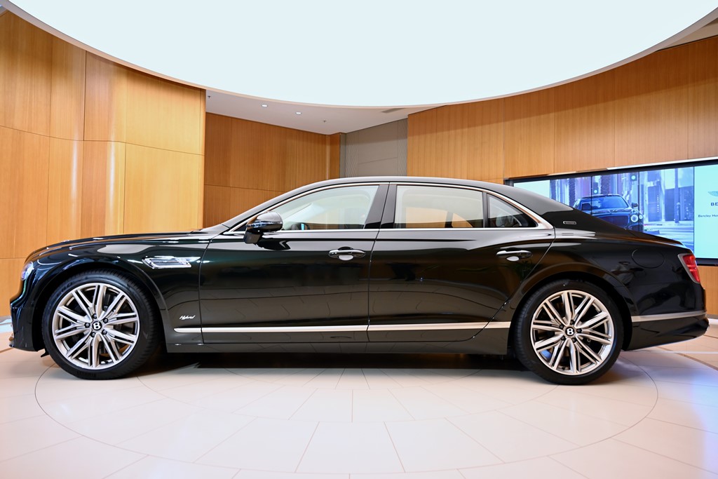 賓利Flying Spur Hybrid 正式在香港推出