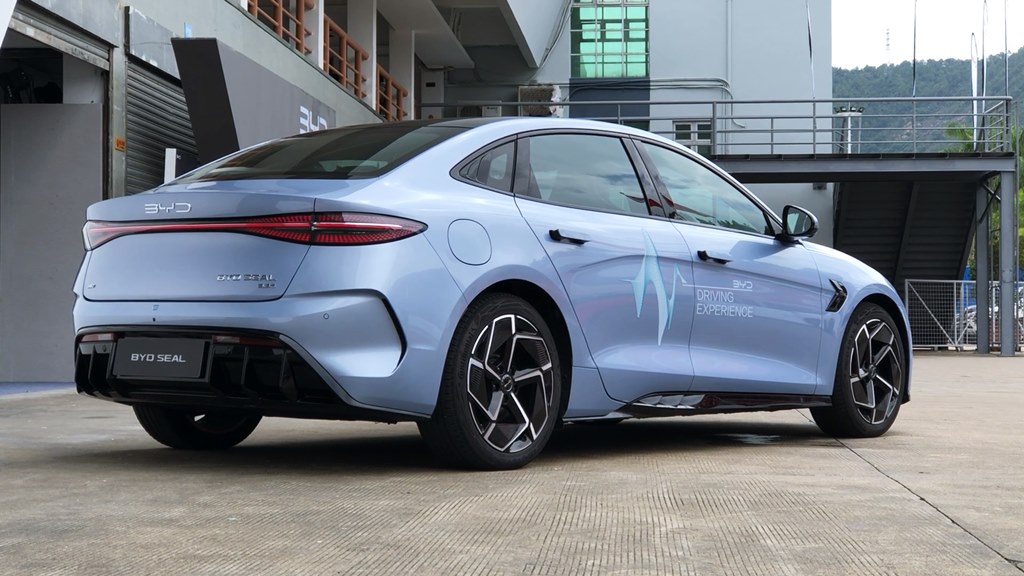賽道測試BYD Seal AWD