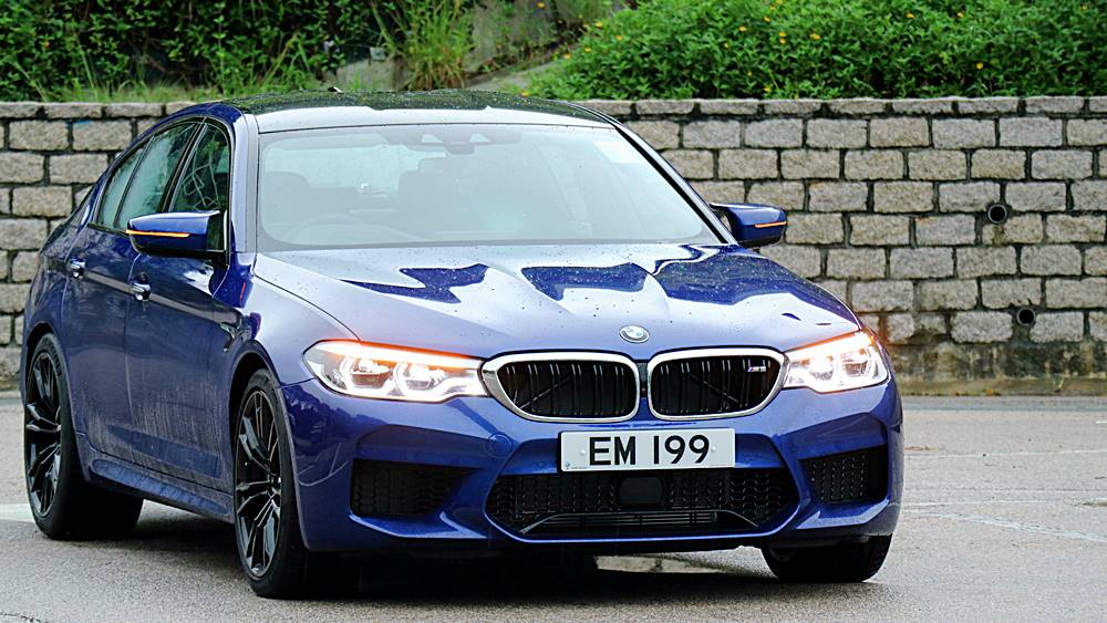 超出預期 BMW M5