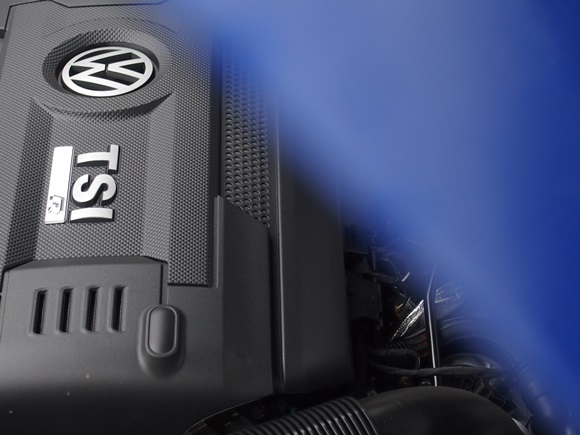 超級小鋼炮 - 2014 VW Golf R