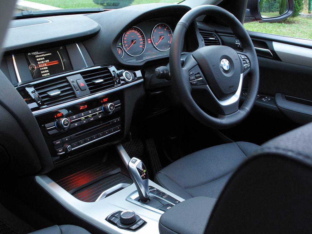 路遙知馬力 BMW X4 xDrive20d