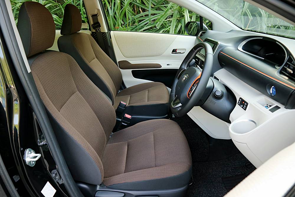 載得多慳得多 Toyota Sienta Hybrid