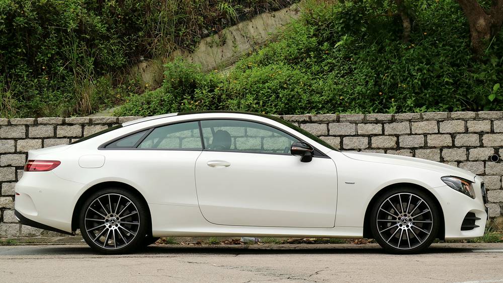 轎跑味返番嚟 Mercedes-Benz E 400 Coupé