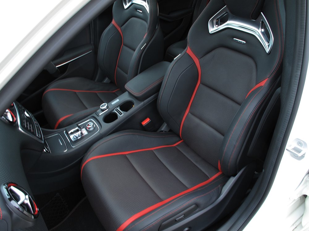 辣無赦 Mercedes-AMG A 45 AMG 4MATIC