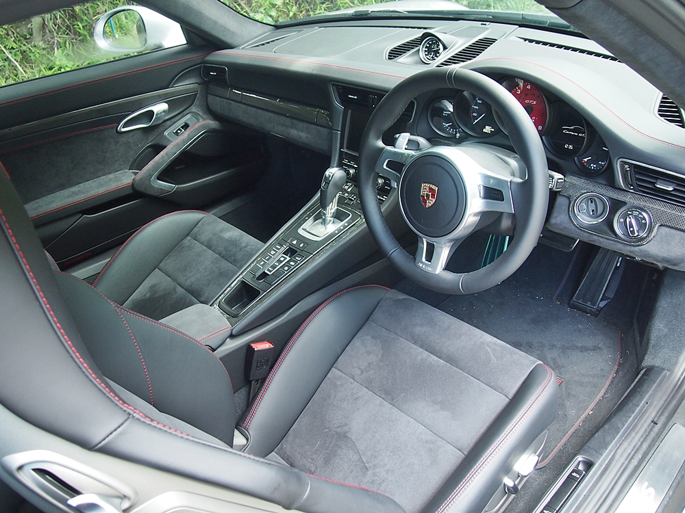 速度遇上激情 - 2015 Porsche 911 GTS