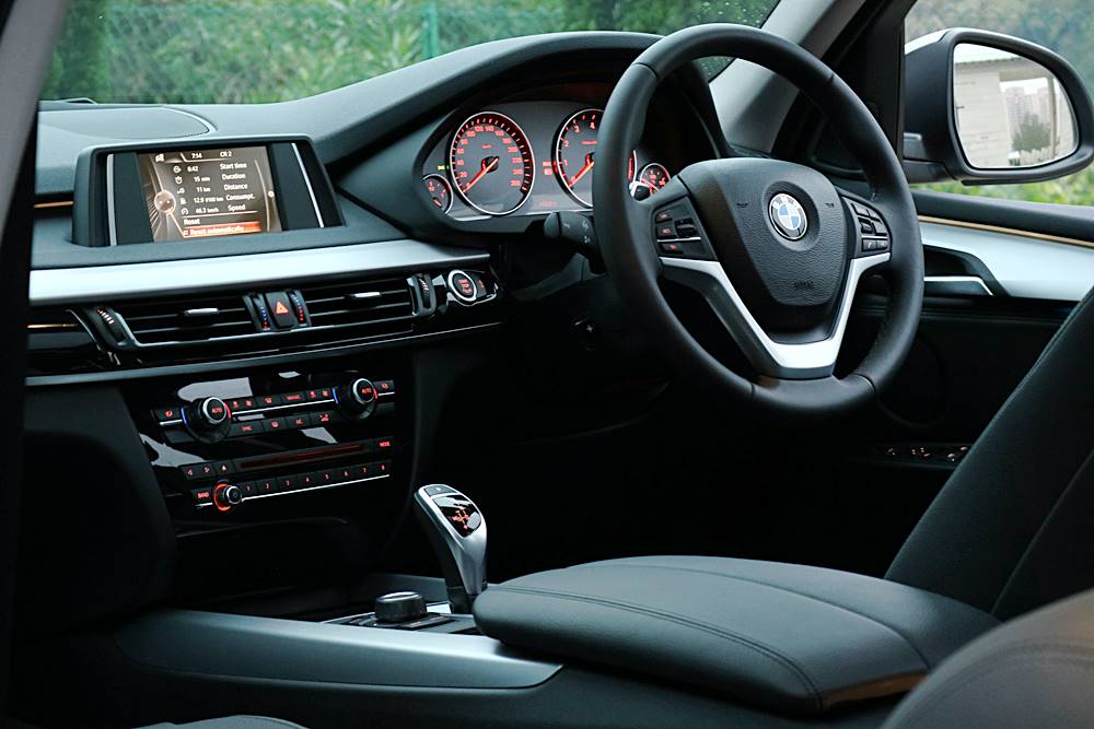 運動模至正斗 BMW X5 xDrive 35iA