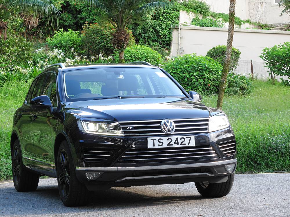 野得起 Volkswagen Touareg V6 BMT 4Motion R-Line