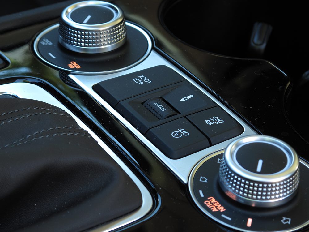 野得起 Volkswagen Touareg V6 BMT 4Motion R-Line