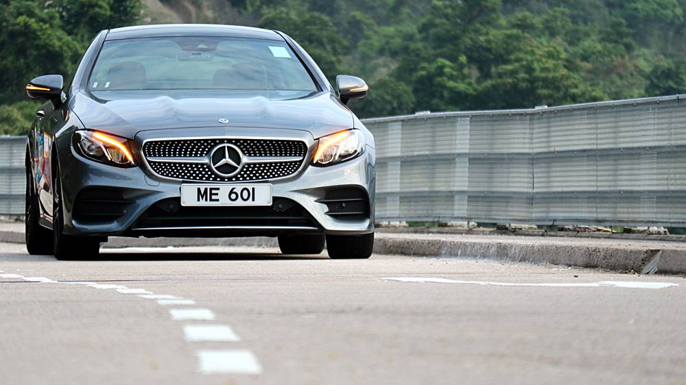 長測報告 Mercedes-Benz E 200 Coupé