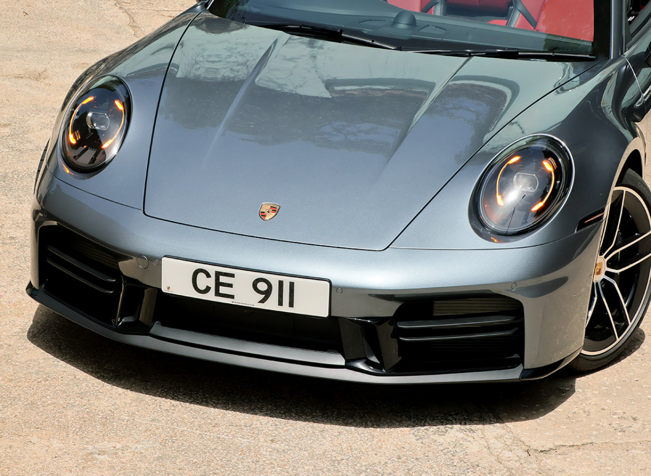 開篷的浪漫 Porsche 911 Carrera Cabriolet