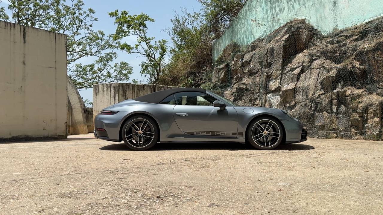 開篷的浪漫 Porsche 911 Carrera Cabriolet