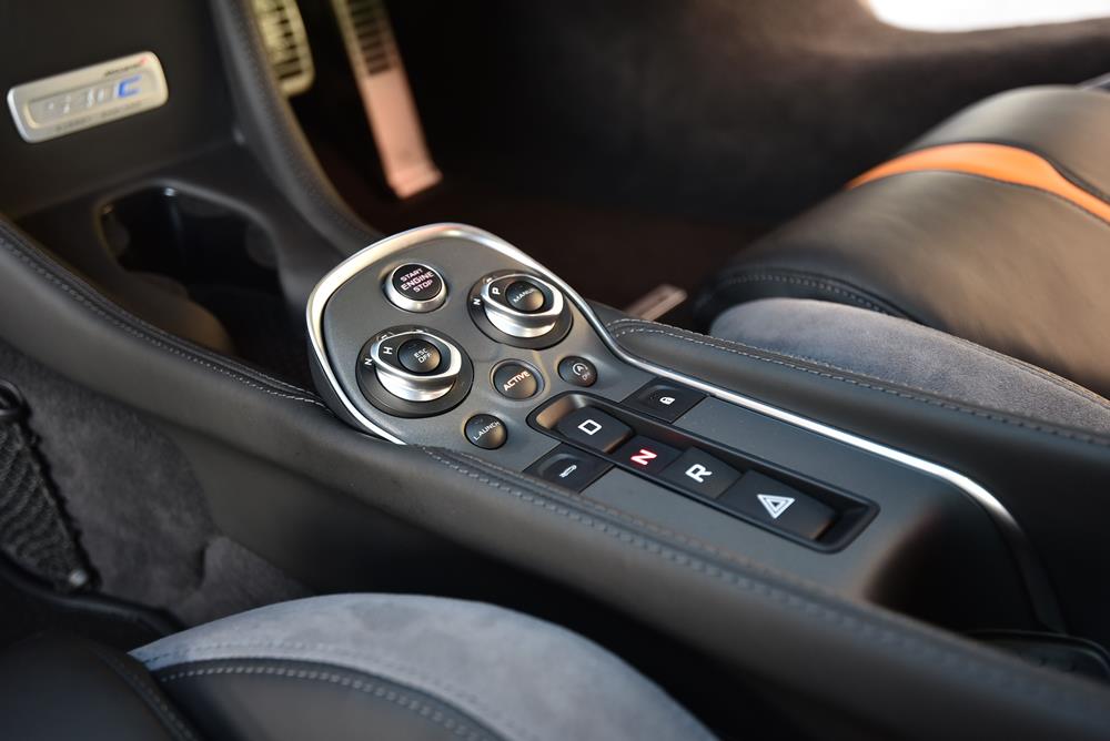 雪邦賽道激試麥拿侖570S