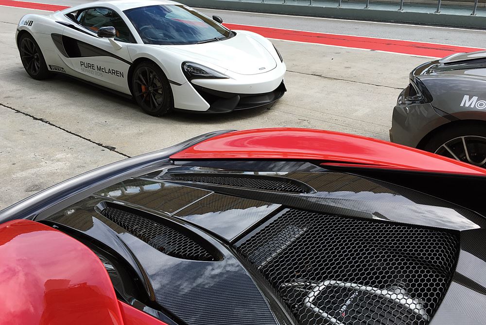 雪邦賽道激試麥拿侖570S