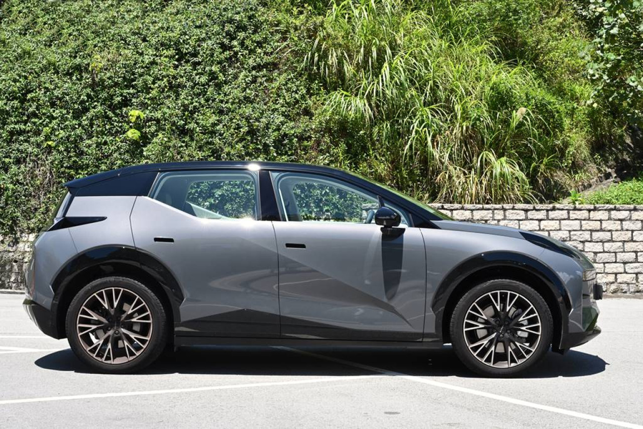 電動小鋼炮 Zeekr X AWD