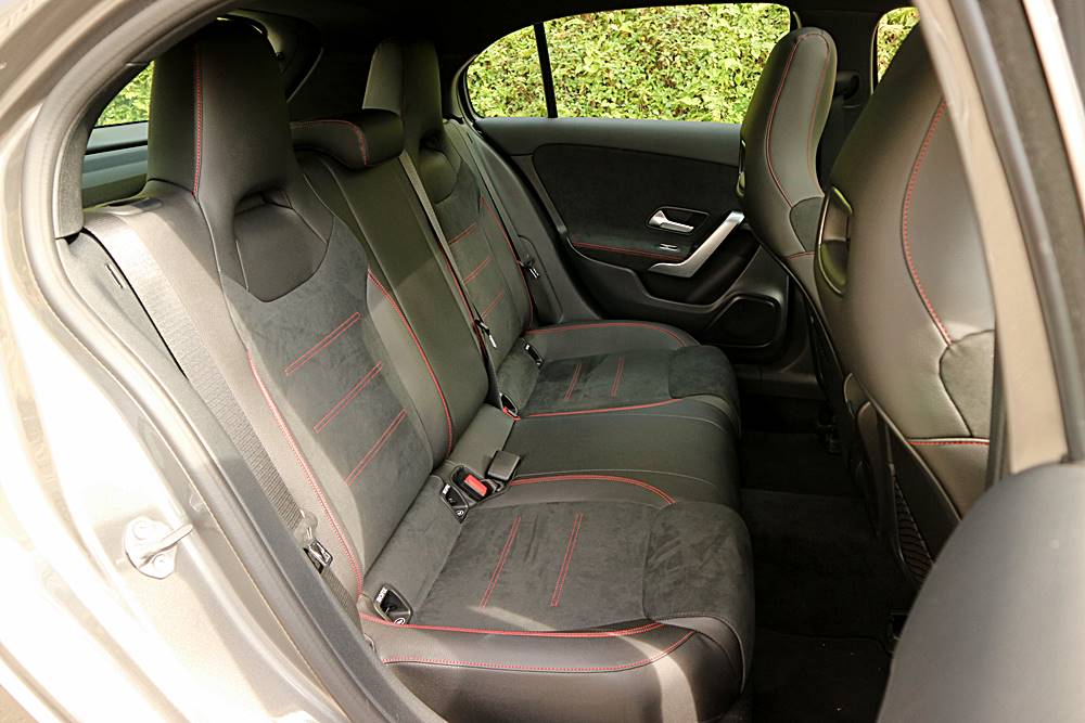 頂住癮先 Mercedes-Benz A 250