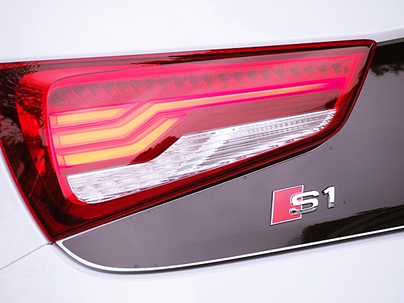 高貴小鋼炮 - 2014 Audi S1 Sportback